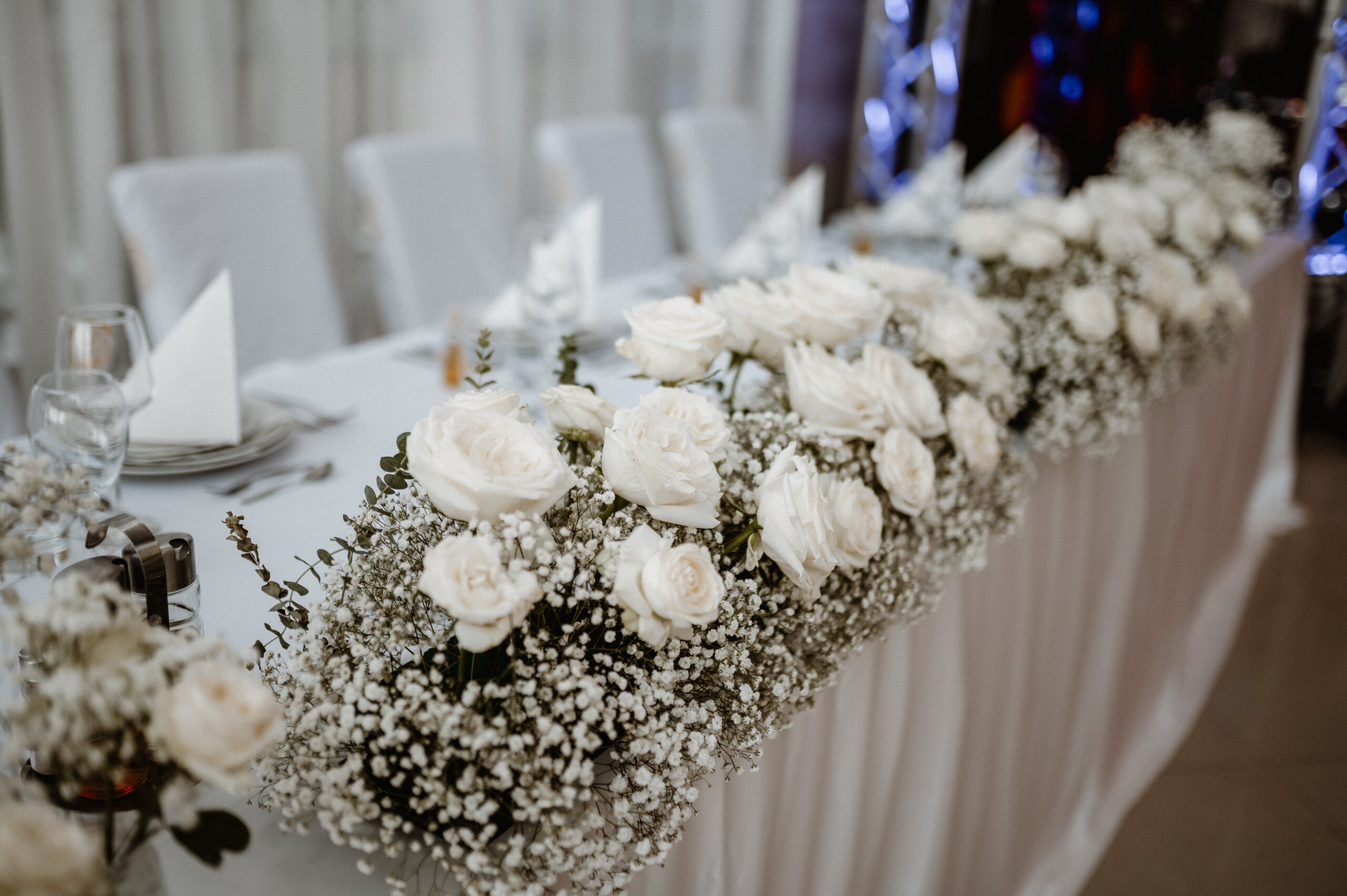Mladenacki sto Snezana Flower Story
